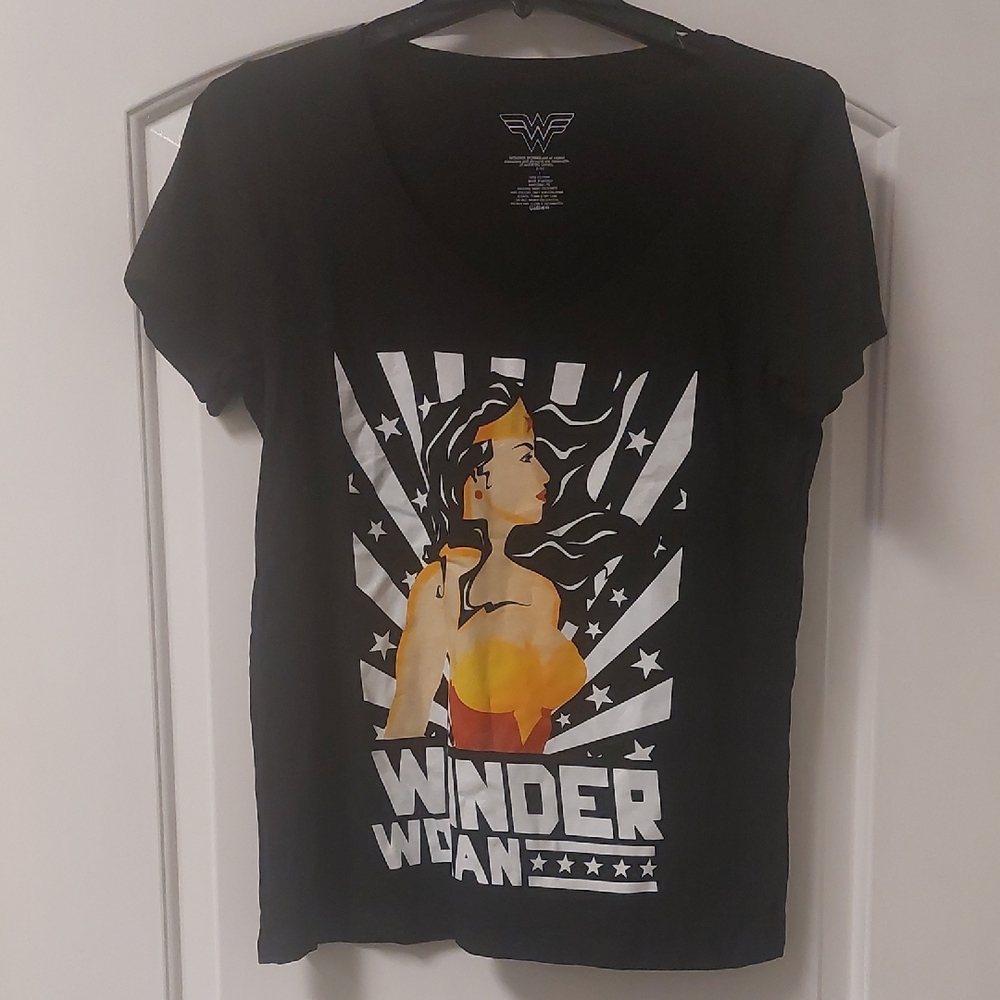 DC Comics Wonder Woman Black Sunburst TShirt Sz 1 (XL)
